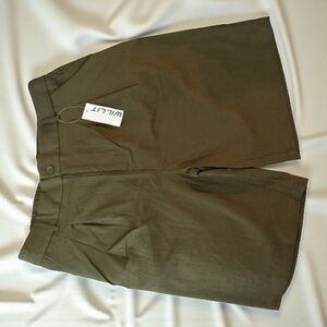 Willit Women's Army Green Shorts
